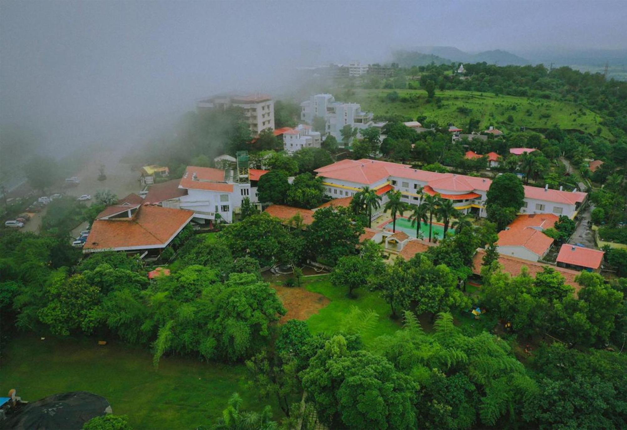 Manas Lifestyle Resort, Igatpuri Eksteriør billede